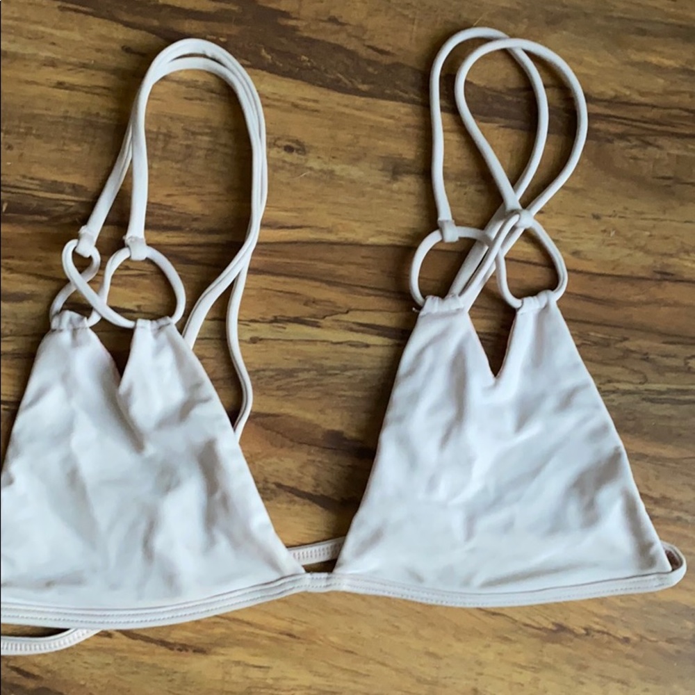 White acacia top